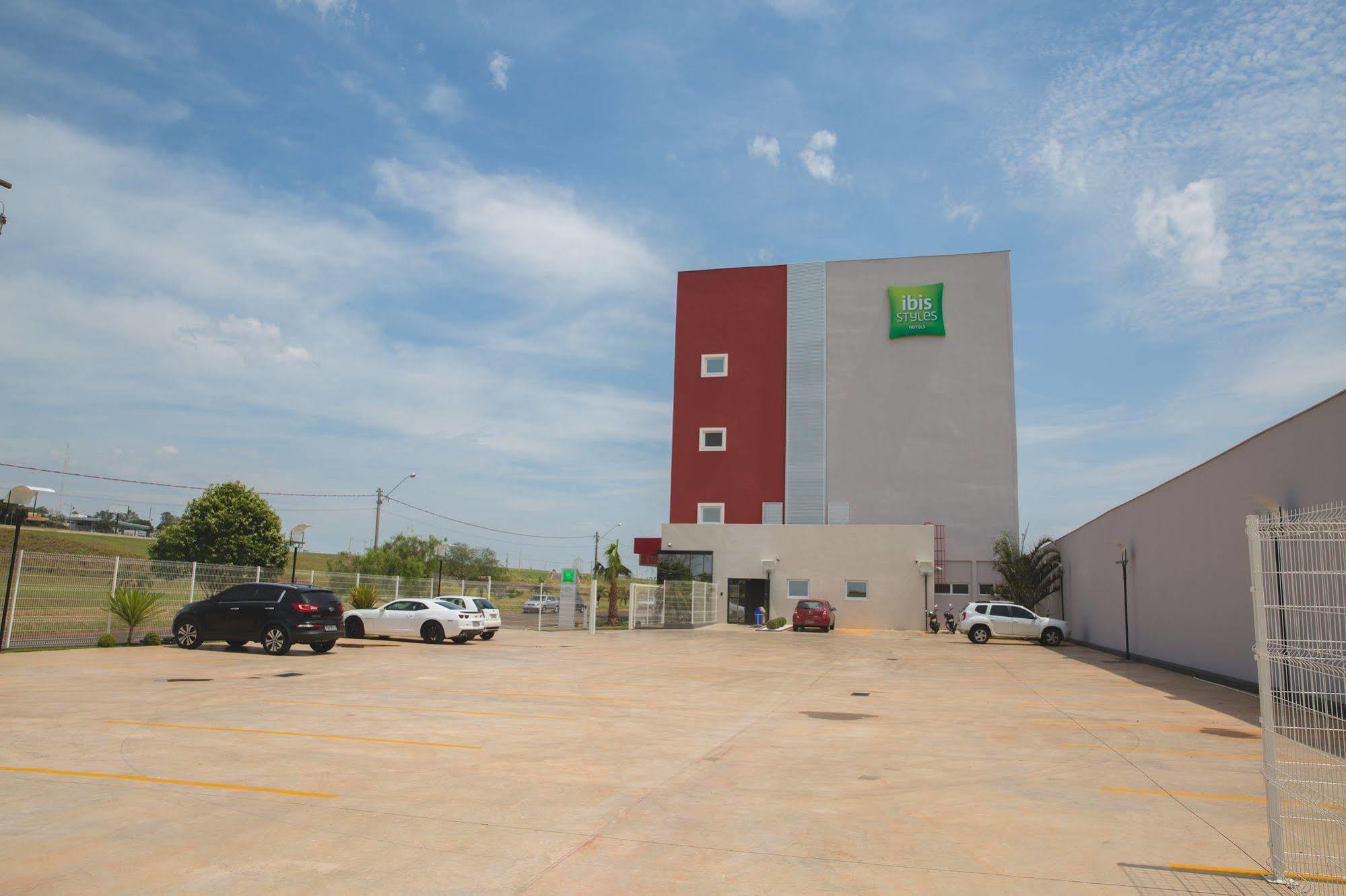 Ibis Styles Birigui Hotel Ngoại thất bức ảnh